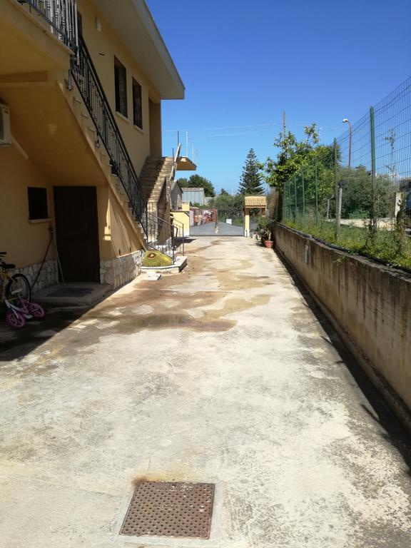 Отель Molinello Station Кастелламмаре-дель-Голфо Экстерьер фото